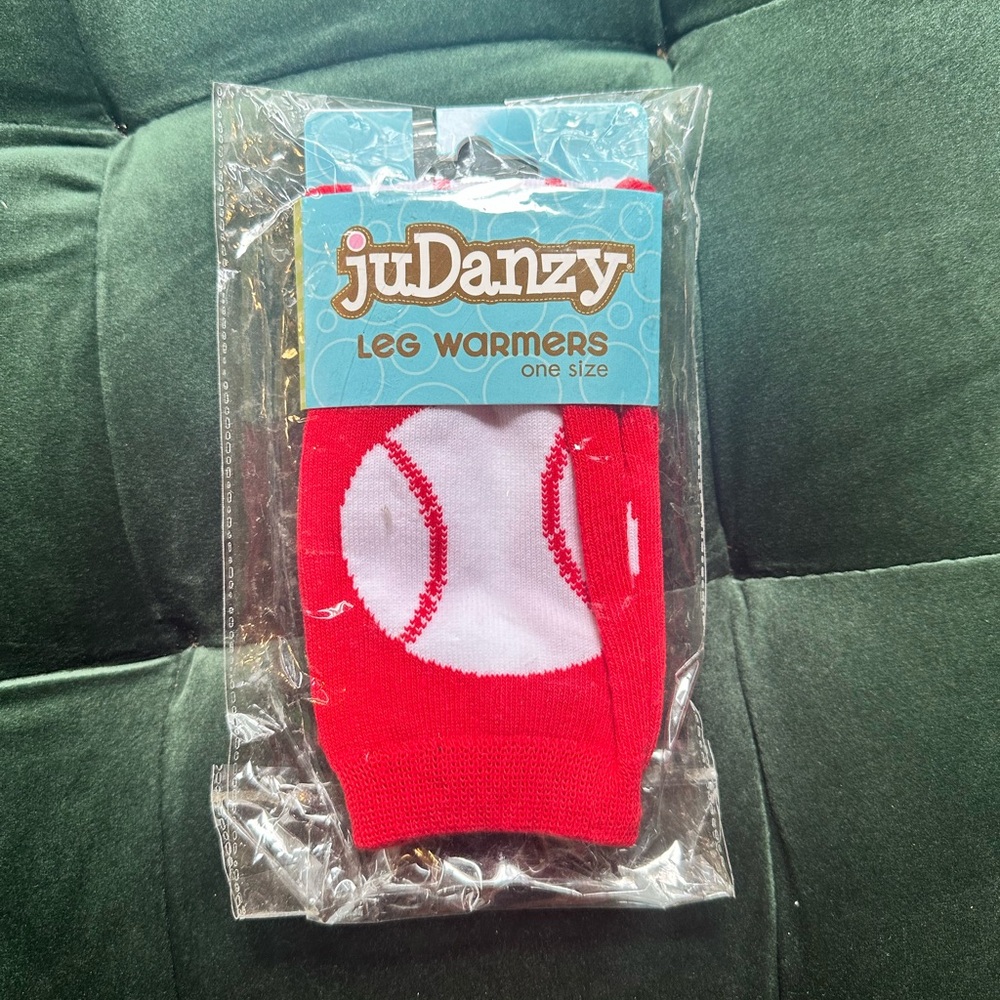 JuDanzy leg warmers